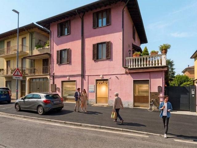 Locale Commerciale in affitto a Scanzorosciate, Lombardia