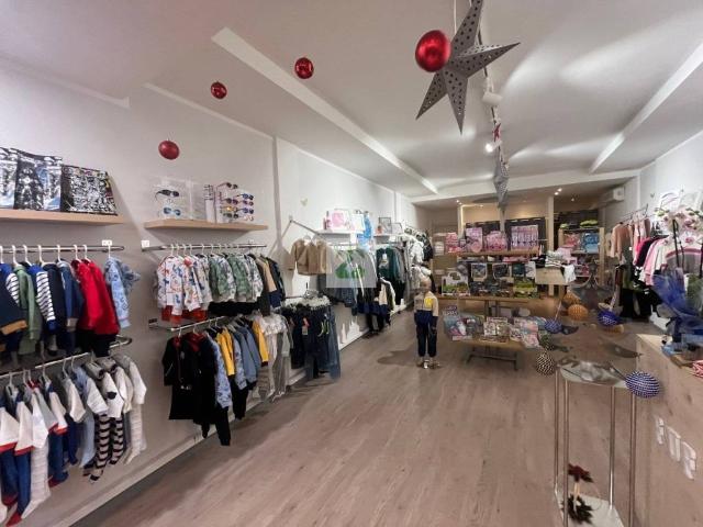 Locale Commerciale in affitto a Schio, Veneto