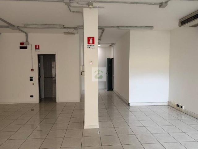 Locale Commerciale in affitto a Schio, Veneto