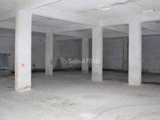 Locale Commerciale in affitto a Sciacca, Sicilia