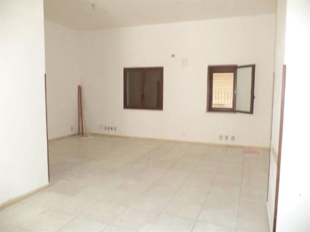 Locale Commerciale in affitto a Perriera, Sciacca
