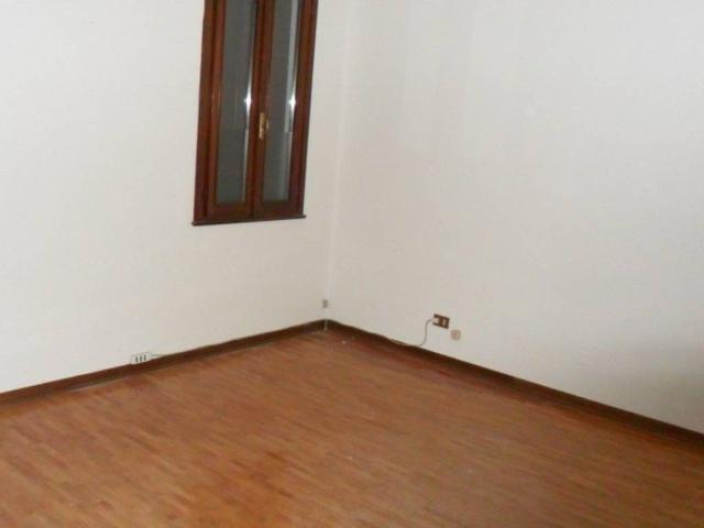 Locale Commerciale in affitto a San Domenico, Selvazzano Dentro