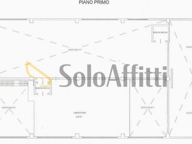 Locale Commerciale in affitto a Marche, Ancona