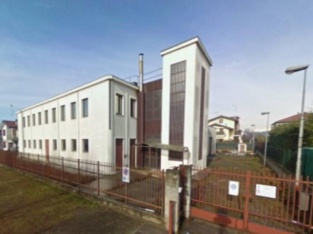 Locale Commerciale in affitto a Oneda, Sesto Calende