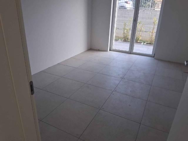 Locale Commerciale in affitto a Padule, Sesto Fiorentino