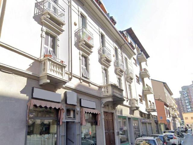 Locale Commerciale in affitto a Zona Omogenea Milano Nord, Sesto San Giovanni