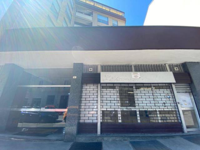 Locale Commerciale in affitto a Zona Omogenea Milano Nord, Sesto San Giovanni