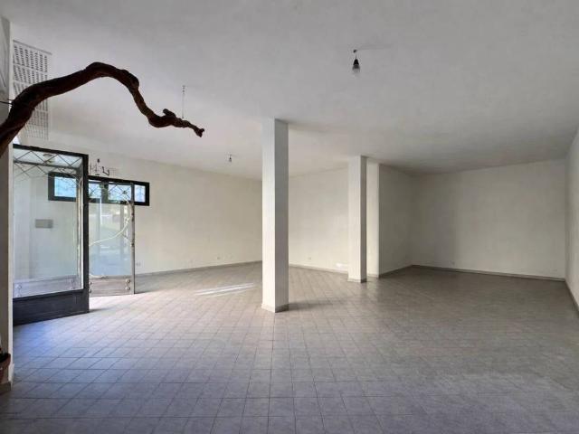 Locale Commerciale in affitto a Sestu, Sardigna/Sardegna
