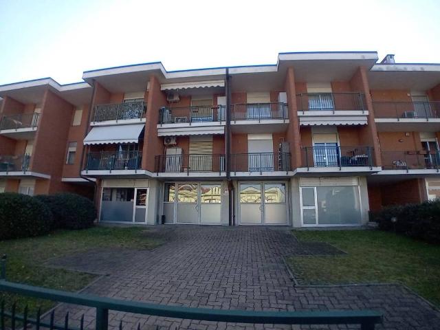 Locale Commerciale in affitto a Piemonte, Torino
