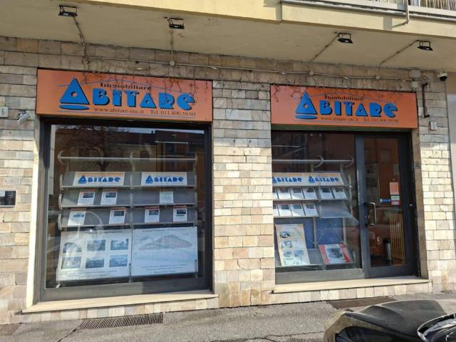Locale Commerciale in affitto a Piemonte, Torino