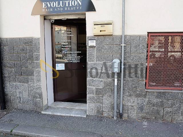 Locale Commerciale in affitto a Piemonte, Torino