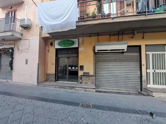 Locale Commerciale in affitto a Siano, Campania