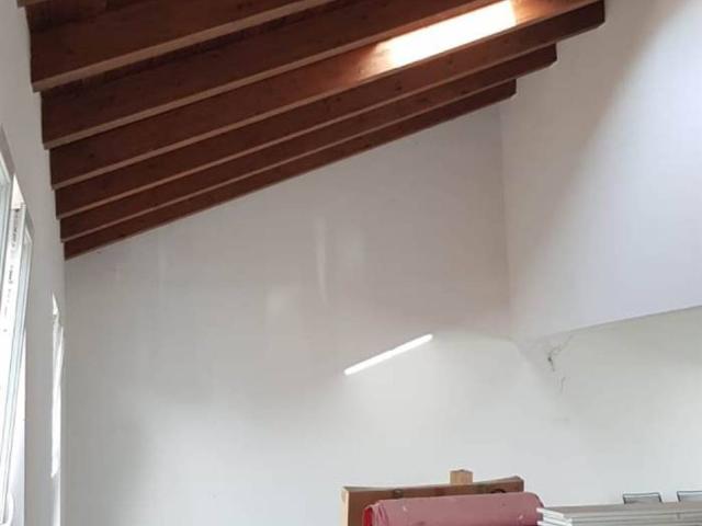 Locale Commerciale in affitto a Indicatore, Signa