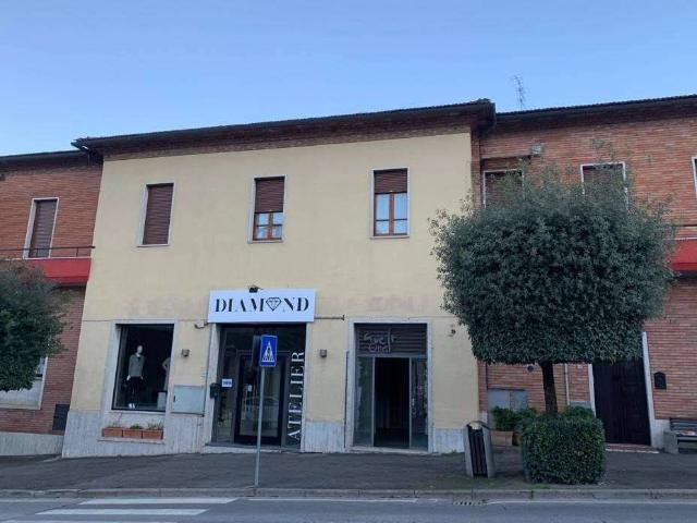 Locale Commerciale in affitto a Pieve Di Sinalunga, Toscana
