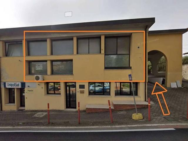 Locale Commerciale in affitto a Pieve Di Sinalunga, Toscana