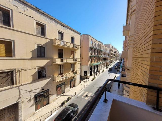 Locale Commerciale in affitto a Ortigia, Siracusa