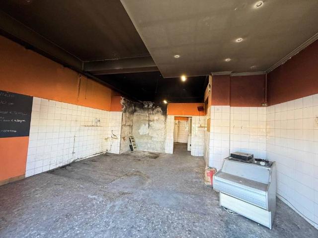 Locale Commerciale in affitto a Neapolis, Siracusa