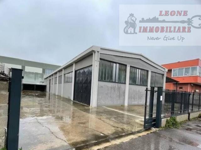 Locale Commerciale in affitto a Siziano, Lombardia