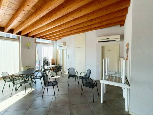 Locale Commerciale in affitto a Soncino, Lombardia