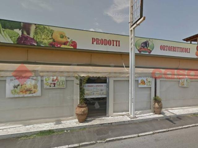 Locale Commerciale in affitto a Sora, Lazio