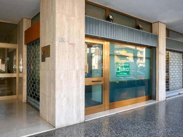 Locale Commerciale in affitto a Spilimbergo, Friuli-Venezia Giulia