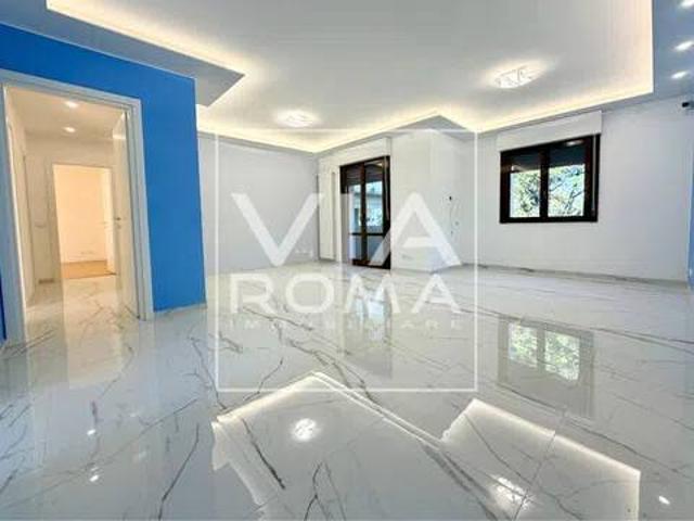 Locale Commerciale in affitto a Rossignago, Spinea