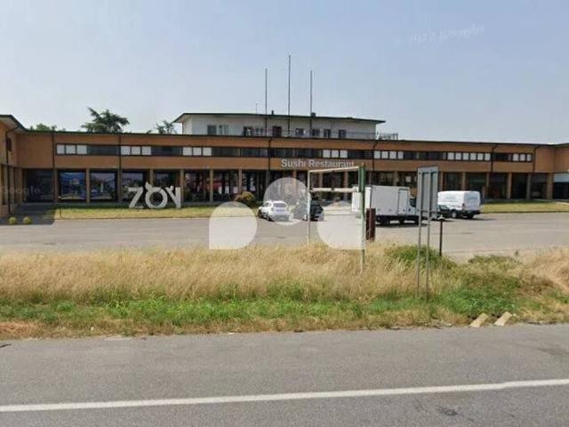 Locale Commerciale in affitto a Spino d’Adda, Spino D'adda