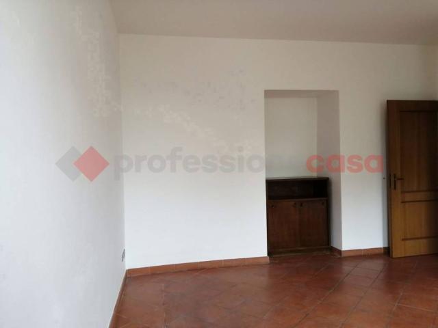Locale Commerciale in affitto a Spoleto, Umbria