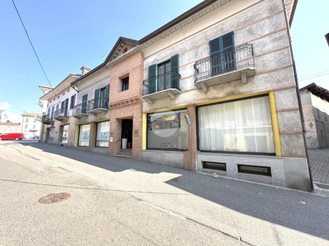 Locale Commerciale in affitto a Piemonte, Torino