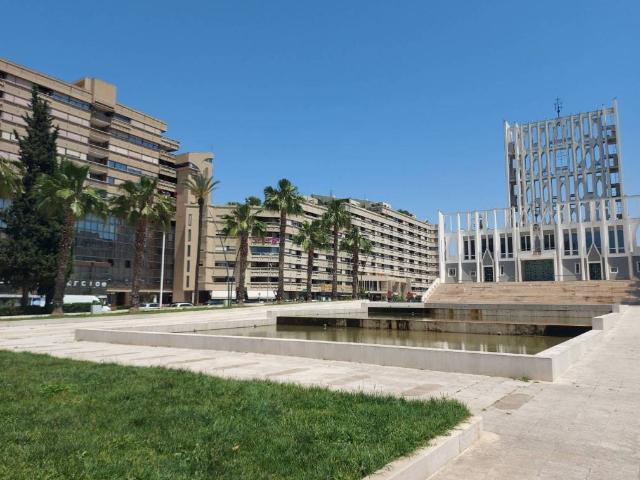 Locale Commerciale in affitto a Puglia, Taranto