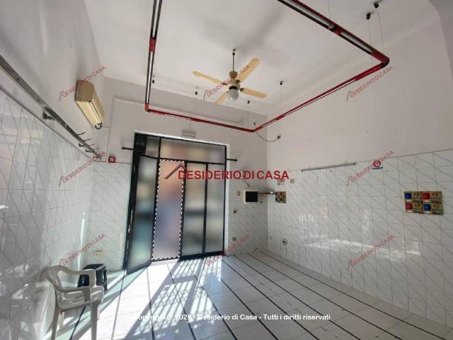 Locale Commerciale in affitto a Termini Imerese, Sicilia