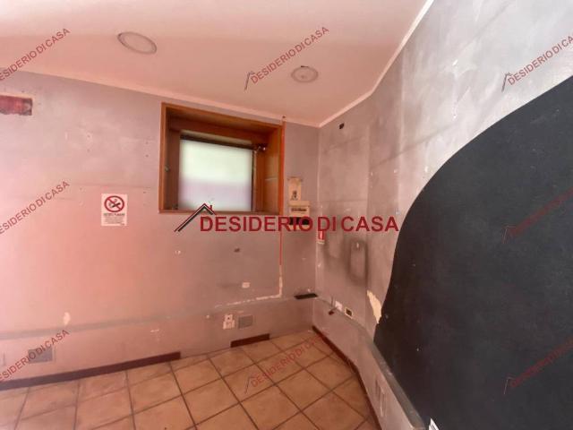 Locale Commerciale in affitto a Termini Imerese, Sicilia