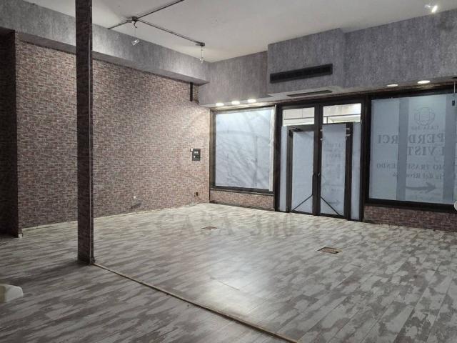 Locale Commerciale in affitto a Borgo Rivo, Terni