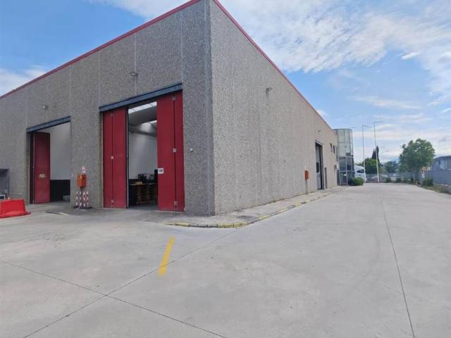 Locale Commerciale in affitto a Terni, Umbria