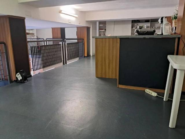 Locale Commerciale in affitto a Borgo Bovio, Terni