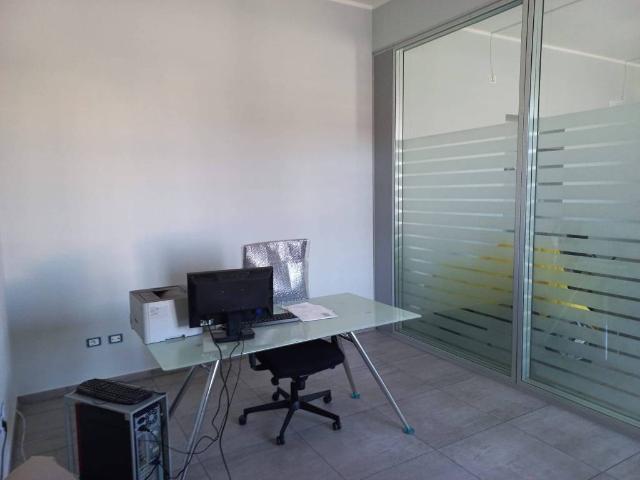 Locale Commerciale in affitto a Terzigno, Campania