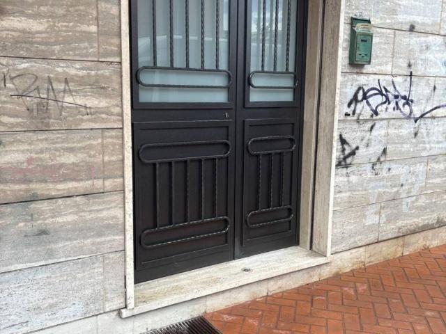 Locale Commerciale in affitto a Paterno, Roma Capitale