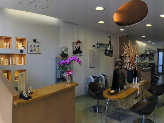 Locale Commerciale in affitto a Circoscrizione 3, Piemonte