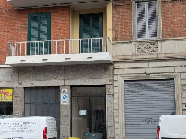 Locale Commerciale in affitto a Circoscrizione 3, Piemonte