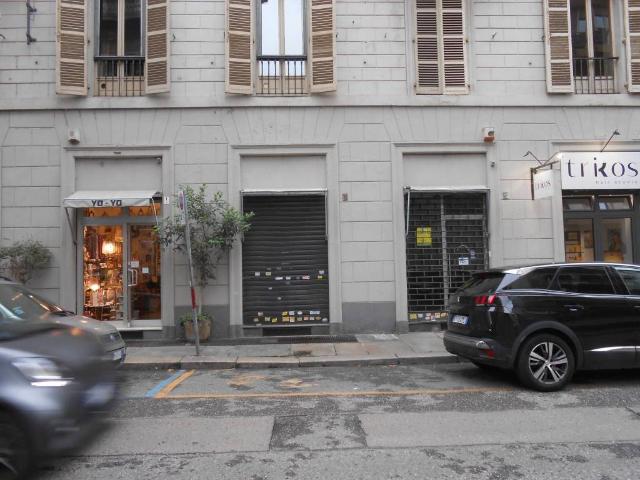 Locale Commerciale in affitto a Circoscrizione 1, Piemonte