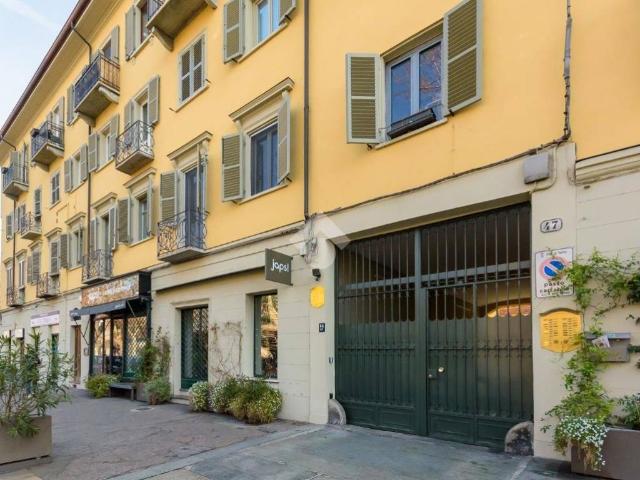 Locale Commerciale in affitto a Borgo Po, Torino