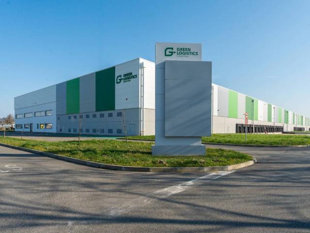 Locale Commerciale in affitto a Piemonte, Alessandria