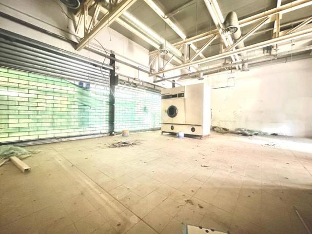 Locale Commerciale in affitto a Piemonte, Alessandria