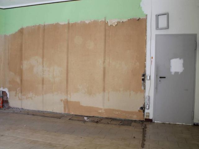 Locale Commerciale in affitto a Traversetolo, Reggio Emilia