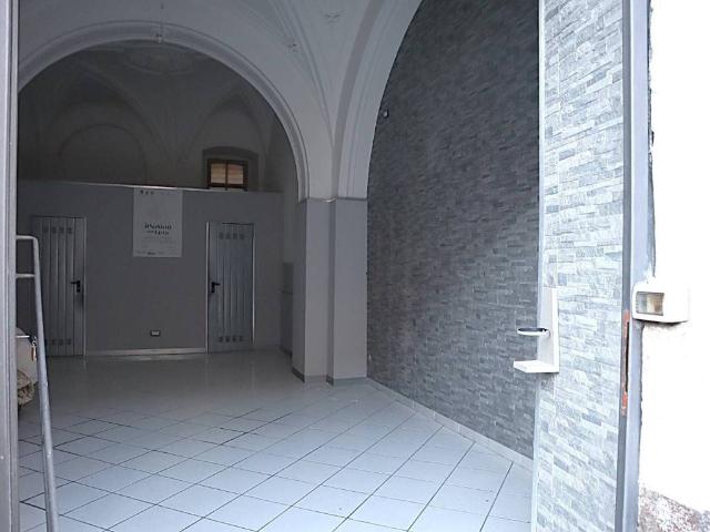 Locale Commerciale in affitto a Trecastagni, Sicilia