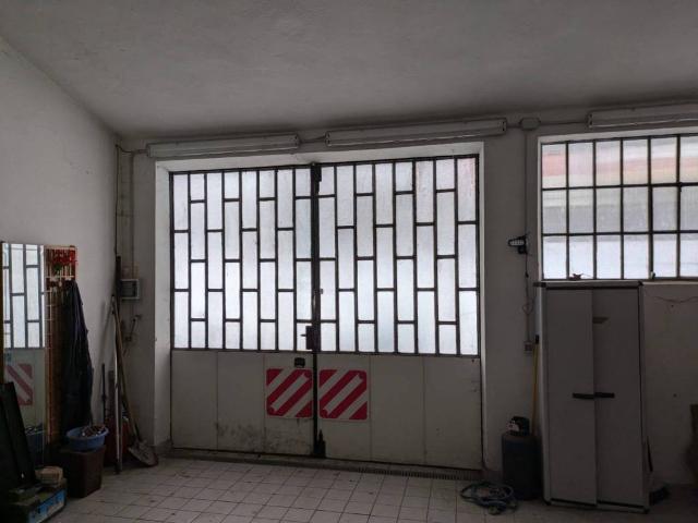Locale Commerciale in affitto a Cristo Re, Trento