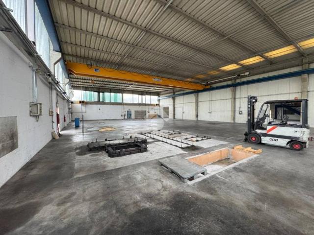 Locale Commerciale in affitto a Trevignano, Veneto