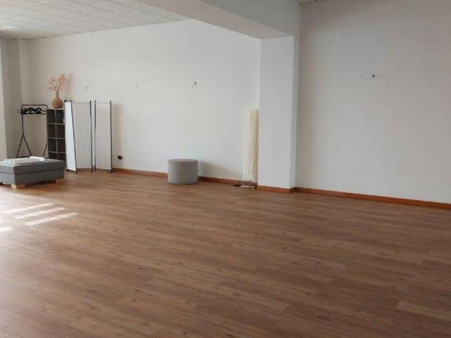 Locale Commerciale in affitto a San Giuseppe, Treviso