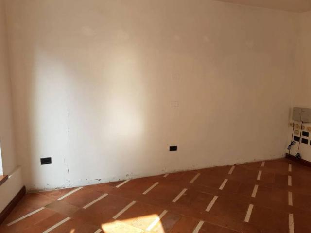 Locale Commerciale in affitto a San Zeno, Treviso
