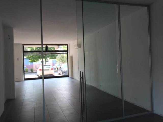 Locale Commerciale in affitto a Santa Maria del Rovere, Treviso